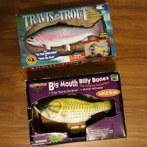 Motion activated singing fish